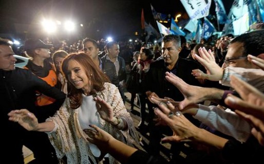 Cristina pide a la militancia retomar reclamos sociales