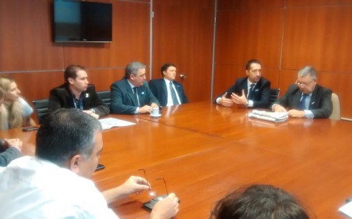 El jueves se aprobarían los pliegos del STJ