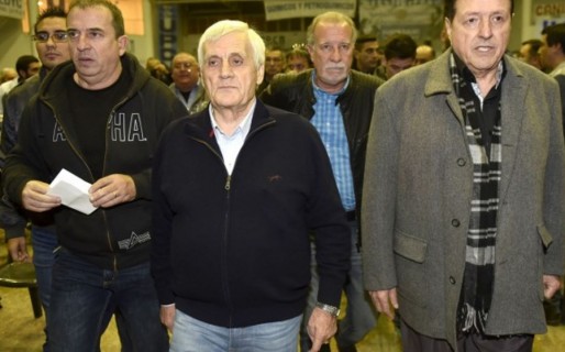 La CGT comenzó a definir su unificación con un fuerte rechazo a un paro nacional