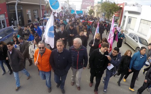 “Acompañamos la defensa de la educación pública y la igualdad de oportunidades”