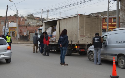 Fuerte operativo de control a transportes de sustancias alimenticias