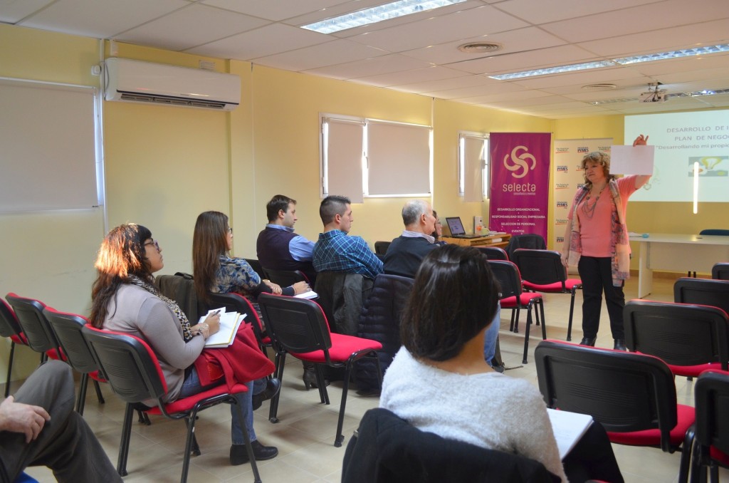 IdeasyPlanDeNegocio comodoro conocimiento pae 1