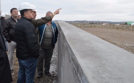 Linares: “Comodoro mantiene obras en marcha solo con financiamiento propio”