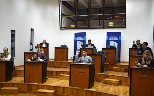 El Concejo aprobó el aumento para el servicio de taxis