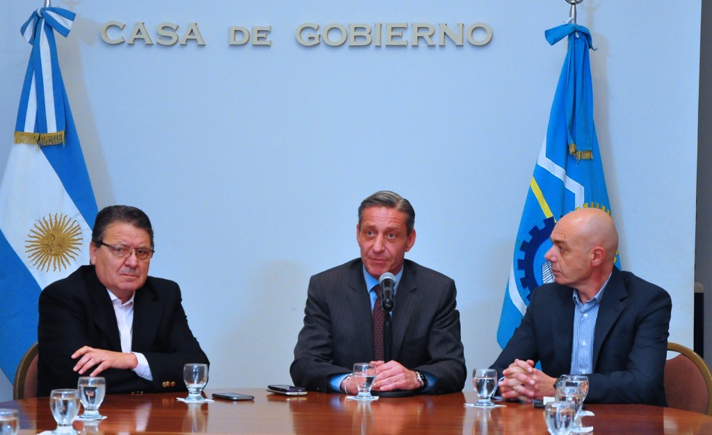 das neves hablo arcioni funcionarios