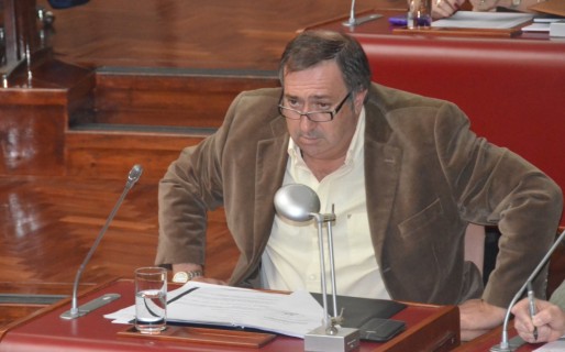 Ingram salió en defensa del Gobernador
