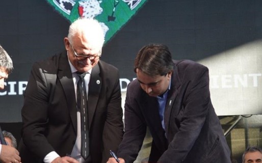 PAE donó un juego de plaza integrador y un circuito aeróbico para Sarmiento