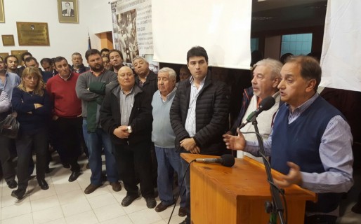 Linares abogó por la unidad del PJ provincial