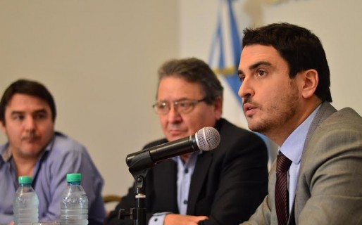 Cisterna sobre el bono: «Esta colocación va a salir y será exitosa»