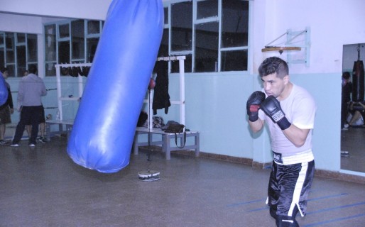 El Tigre Saldivia peleará en Francia ante el campeón europeo Michel Soro