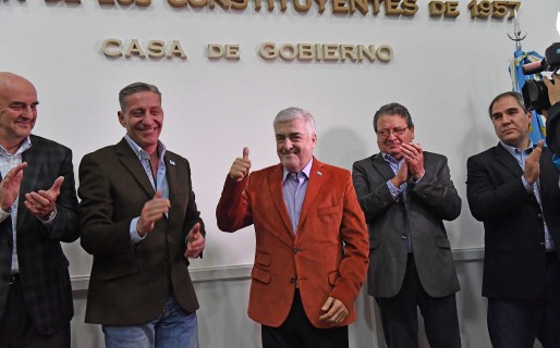“Vamos a salir adelante con la fuerza y el apoyo de todos los chubutenses”