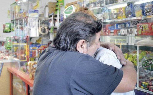 Otro violento robo en el barrio Roca en solo dos días