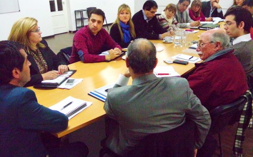 El Concejo discute la estructura de costos con la SCPL