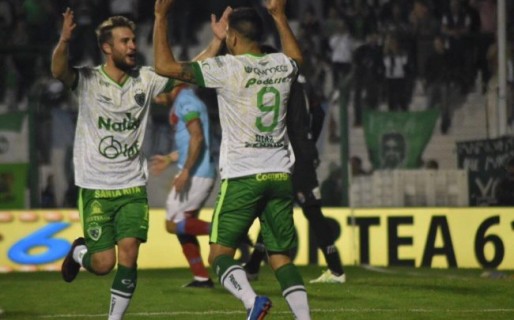 Sarmiento de Junín venció por 1-0 a Arsenal