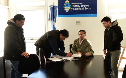 Petroleros logró destrabar el conflicto con San Antonio