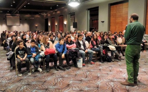 Exitosa presentación de Diego Golombek en Comodoro
