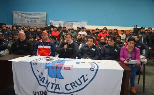 Petroleros de Santa Cruz repudiaron a disidentes de San Antonio