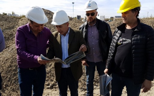 Mutual de Petroleros Jerárquicos inauguró su planta de hormigón