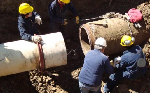 Otra vez se rompió el acueducto y deja a Comodoro, Caleta y Rada Tilly sin agua