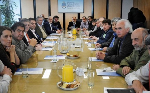 Tras reunirse con Triaca, las CTA podrían anunciar  «un paro histórico»