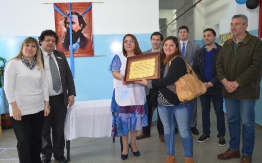 El Municipio acompañó los festejos por el 80° Aniversario de la Escuela  N°119