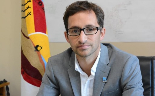 Issa Pfister ratificó la deuda de los fondos coparticipables para Comodoro