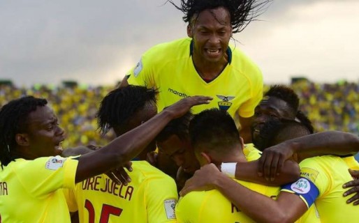 Ecuador destrozó a Chile en Quito por Eliminatorias