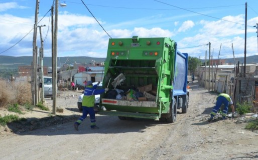 Fuertes tareas de reordenamiento en barrio Abel Amaya