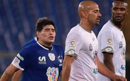 Maradona a Verón: «Yo no te boludeo»