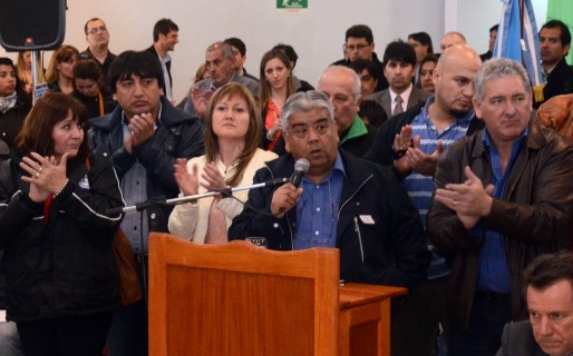 Gómez cuestionó «el doble discurso de YPF, que no invierte»