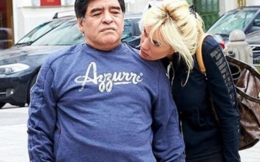 Sorpresivo: Maradona y Rocío Oliva se casan