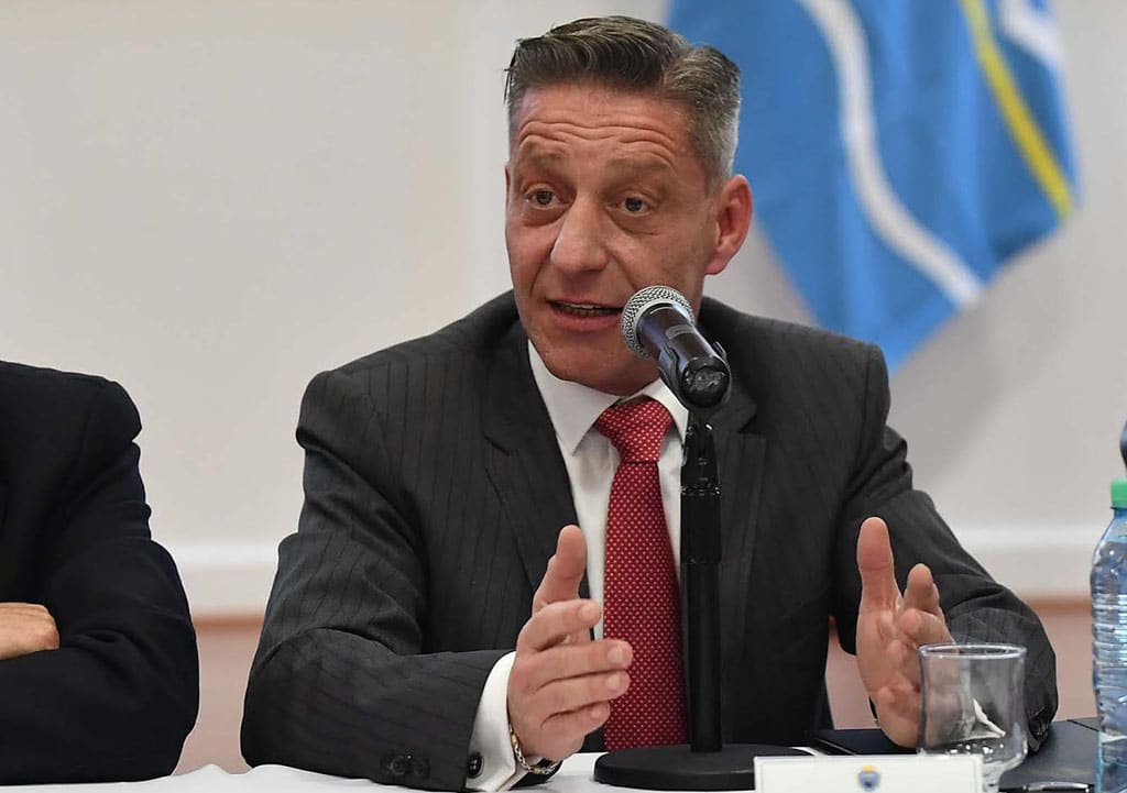 mariano-arcioni-bandera