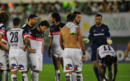 San Lorenzo lo tuvo pero lo dejó pasar