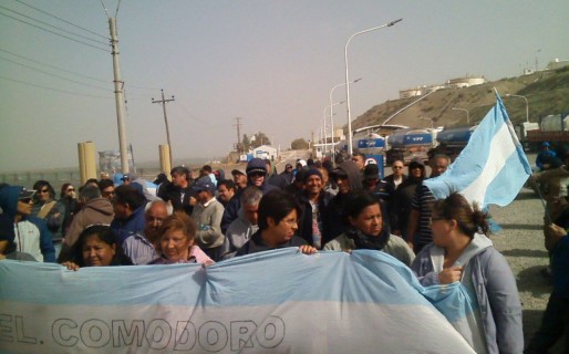 Ex trabajadores de Guilford reclamaron por fuentes de trabajo