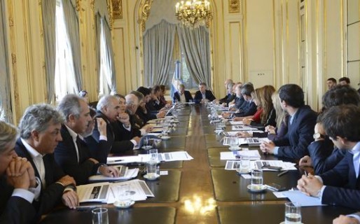 Voto electrónico: Macri busca convencer a gobernadores del PJ