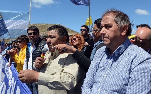 Ávila advirtió a las operadoras que si envían telegramas se nacionalizará el conflicto