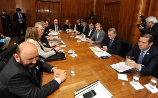 En enero se espera cerrar el nuevo acuerdo energético