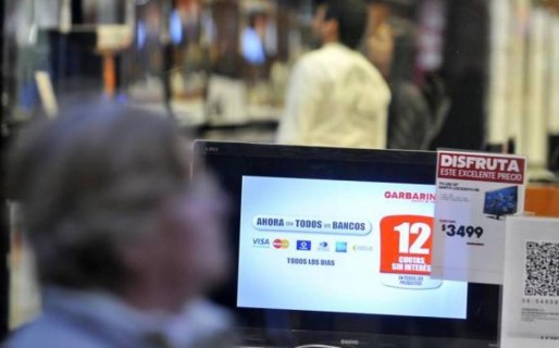 El Gobierno puso fin de las cuotas sin interés