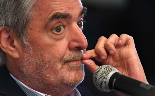 Das Neves consideró a Linares como un “intendente itinerante”