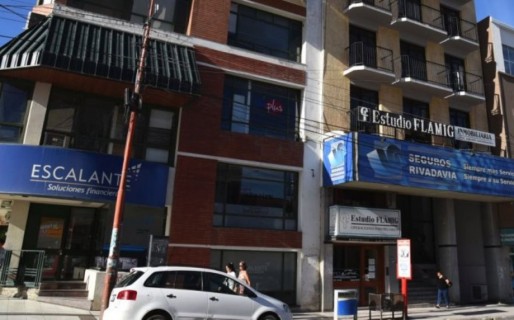 Asaltan una financiera y se llevan 100 mil pesos