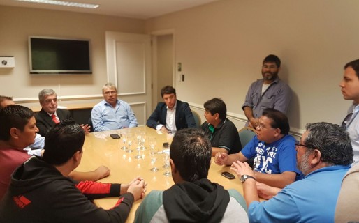 Das Neves se reunió con trabajadores de Guilford