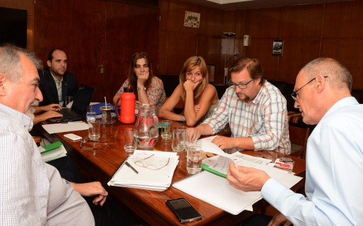 Paritaria docente: Gobierno y ATECh, a cuarto intermedio