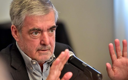 Das Neves apunta a debilitar al Bloque del PJ-FpV