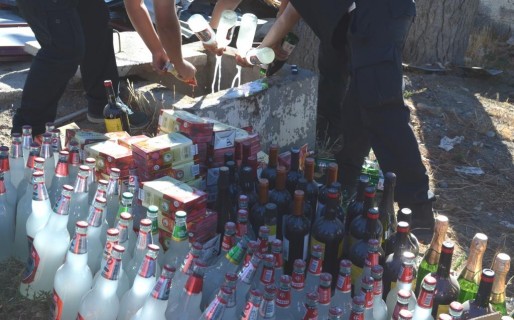 El Municipio procedió a la destrucción de bebidas decomisadas