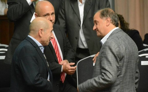 Llugdar presenció el inicio de sesiones en la Legislatura