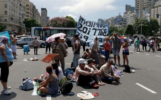 Creció la conflictividad social y el Gobierno promete reprimir