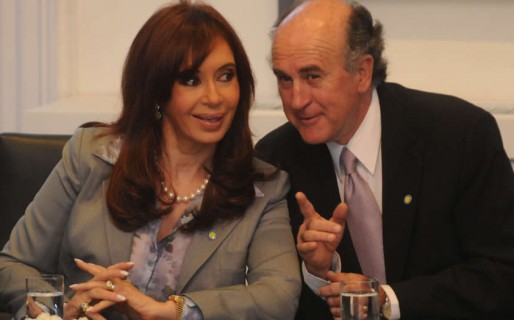 Parrilli: “El que ‘aprieta’ es el Poder Ejecutivo”