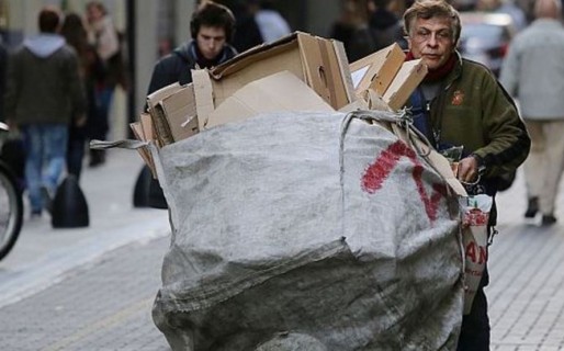 Según la UCA, la pobreza subió a 32,9%