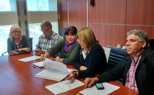 Bloque del FpV rechazó enérgicamente cuestionamientos del gobernador a periodistas