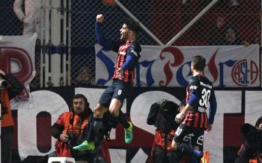 San Lorenzo aún cree en el milagro